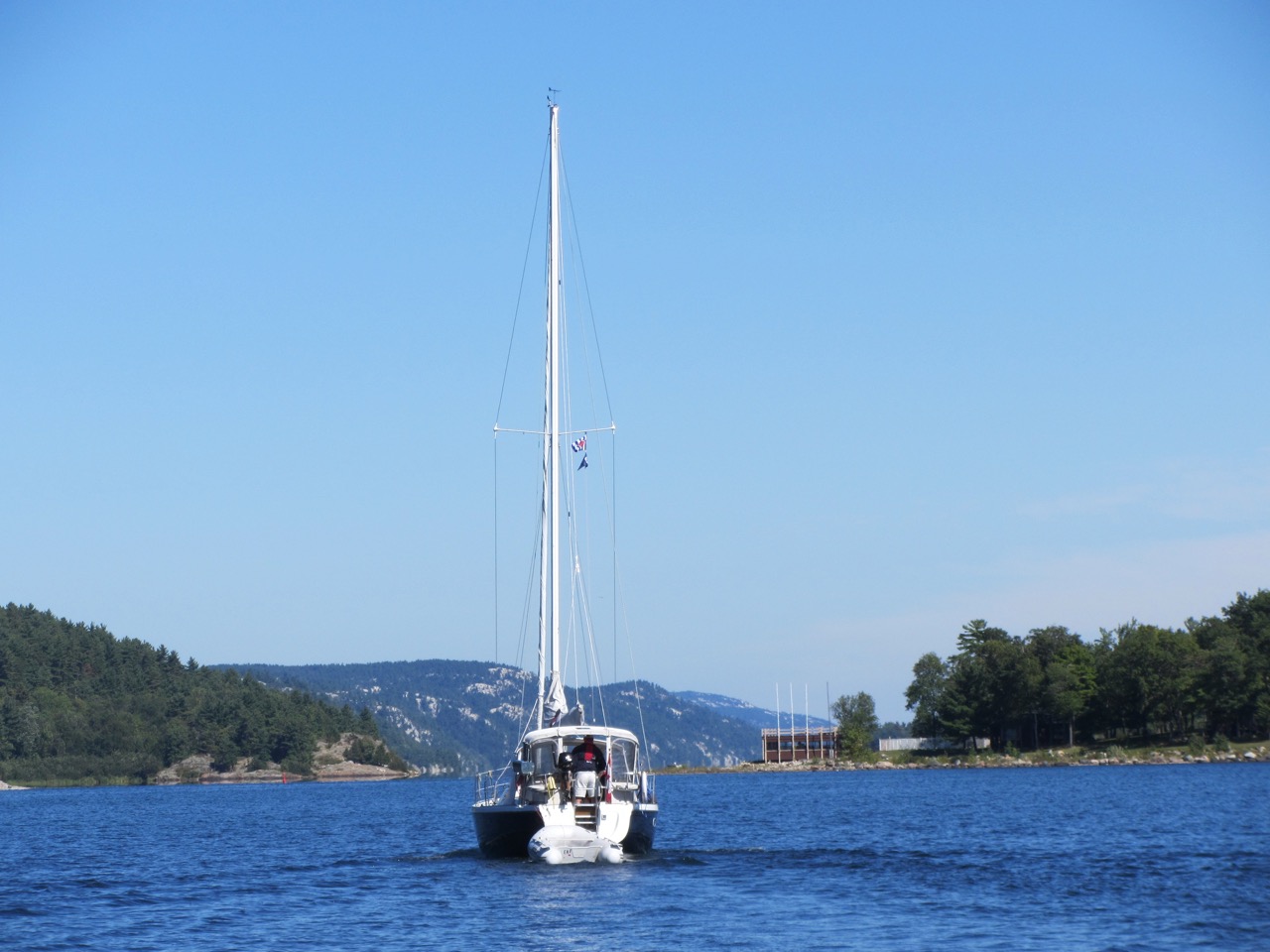 Approaching Baie Fine - Photo by Ian Nicholls